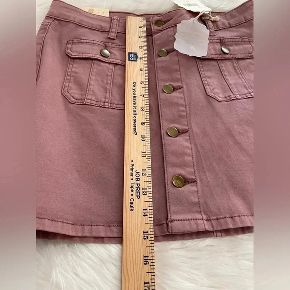 Millennial Rose Mauve Altar’d State Mini Skirt - Picture 6 of 8